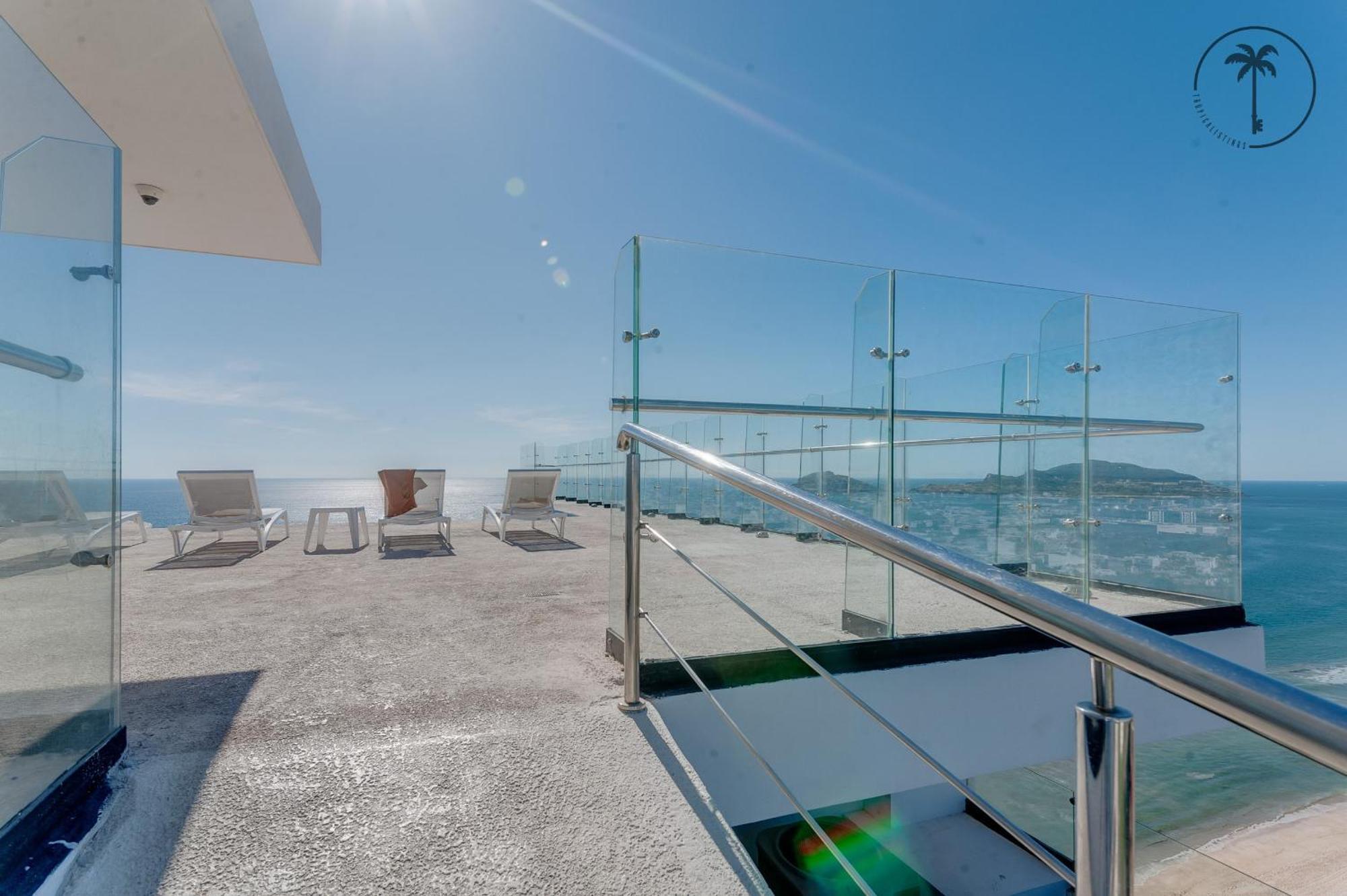 מזטלן Hermosa Vista Al Mar, Condominio De Lujo! מראה חיצוני תמונה